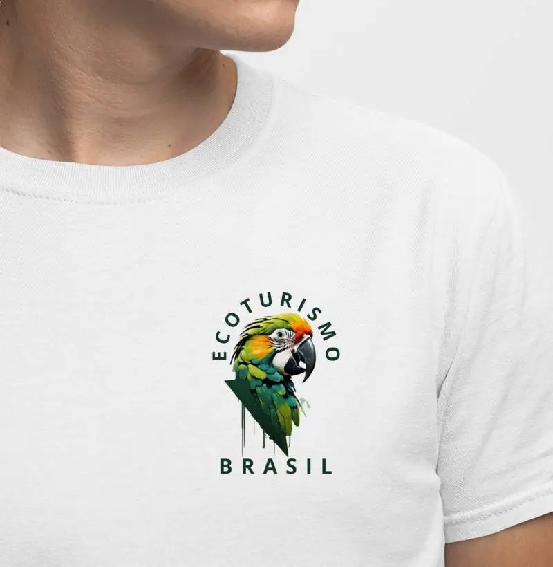 Cabeça de uma arara.