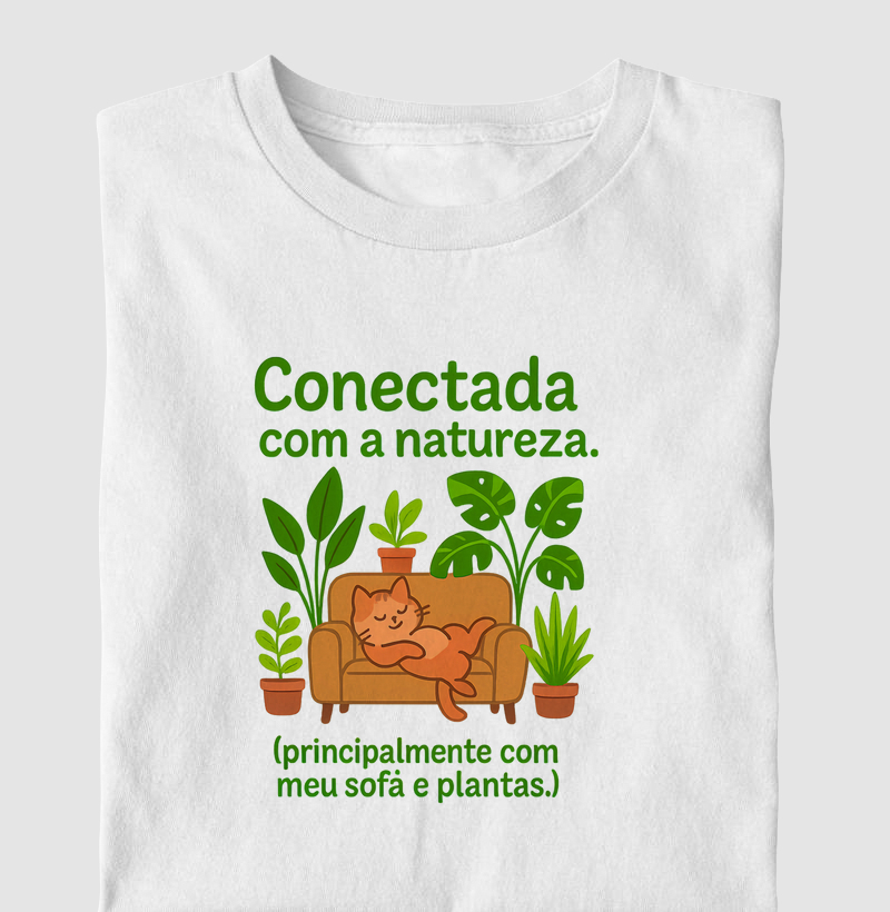 Conectada com a Natureza (e com o Sofá) 😸
