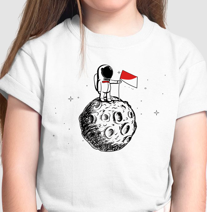 Camiseta Infantil Astronauta Vermelho e Branco