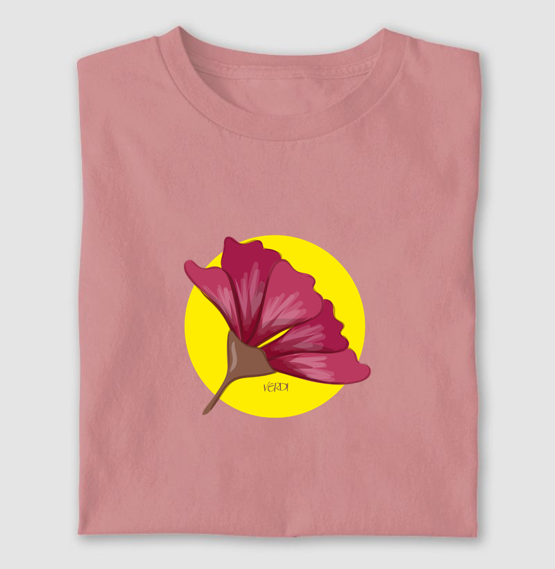 Flor rosa fundo amarelo