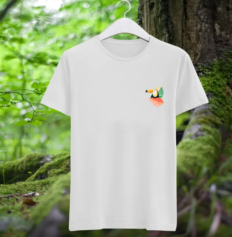 tucano folhas