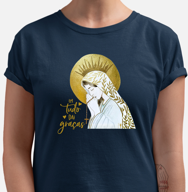 Em tudo dai Graças