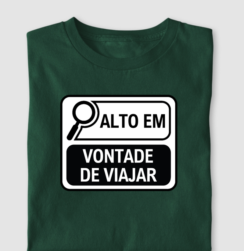 Alto em vontade de viajar