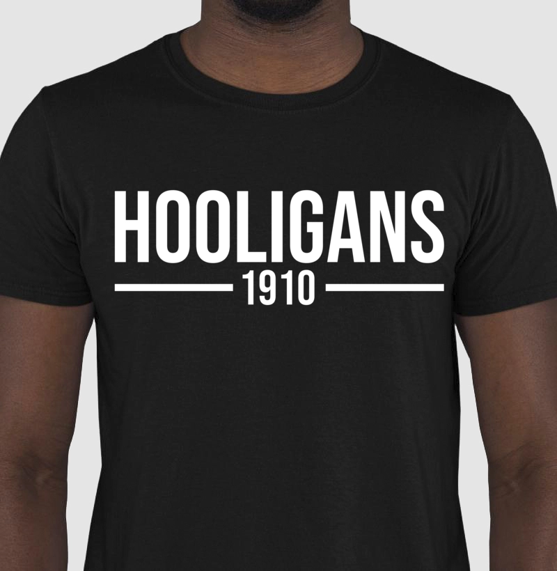 Camiseta Hooligans 1910 - Letras Brancas