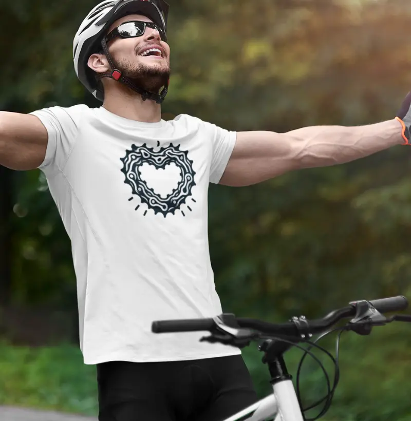 Coração do Ciclismo | Amor de corrente minimalista | Camiseta de bicicleta simples