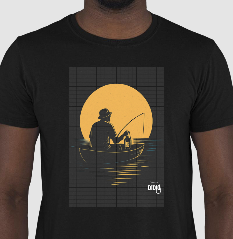 Camiseta pescando ao luar...