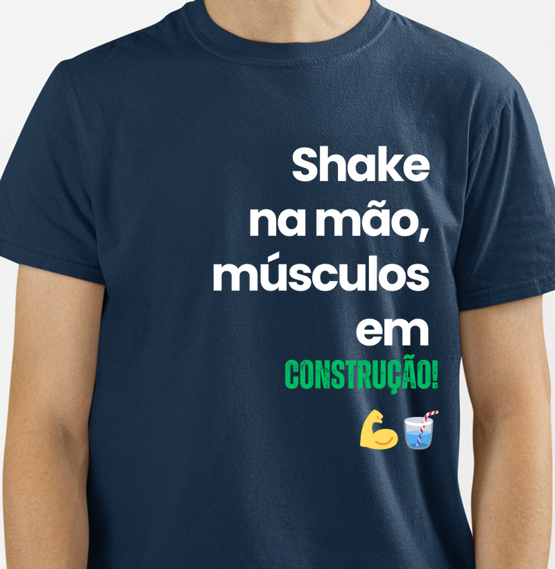 Camiseta Masculina Shake na Mão