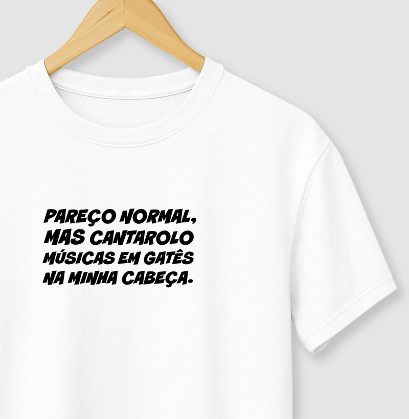 Pareço Normal, Mas Cantarolo Músicas em Gatês