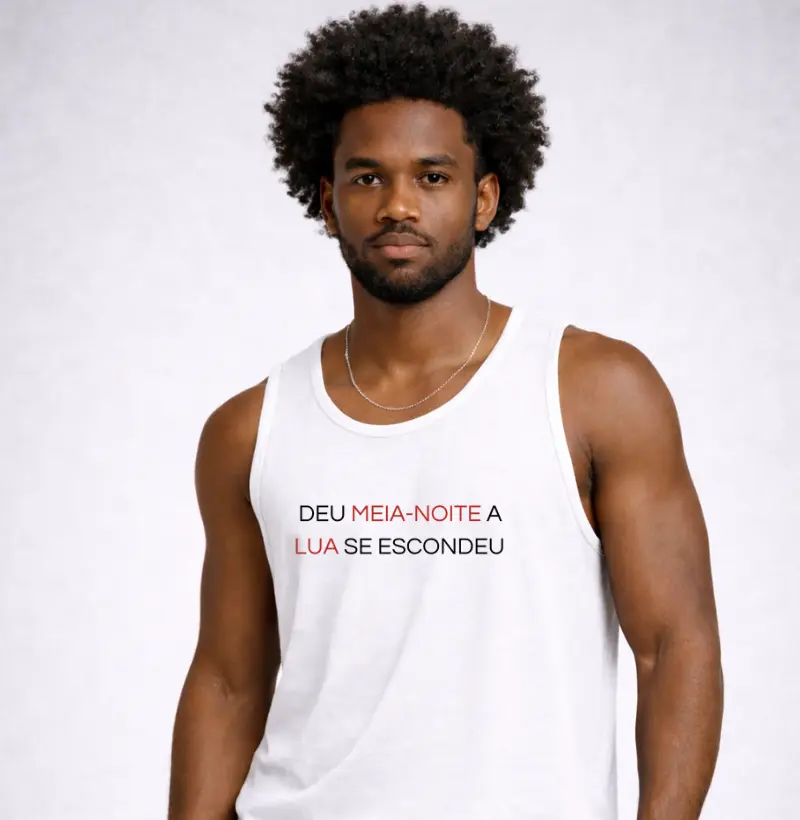 Deu meia-noite a lua se escondeu