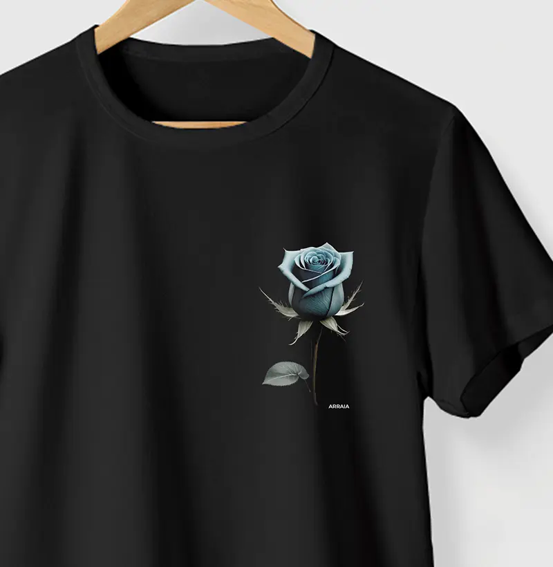 Camiseta ROSE BLUE - PRETA - (100% Algodão)