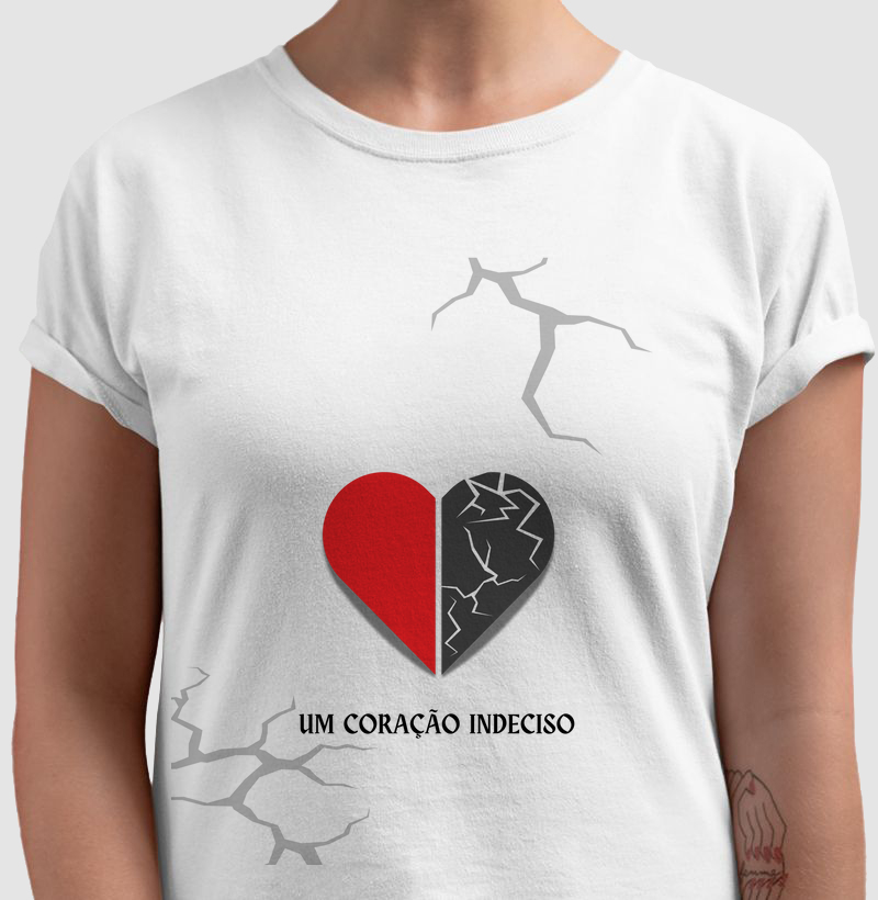 Camiseta Um Coração Indeciso