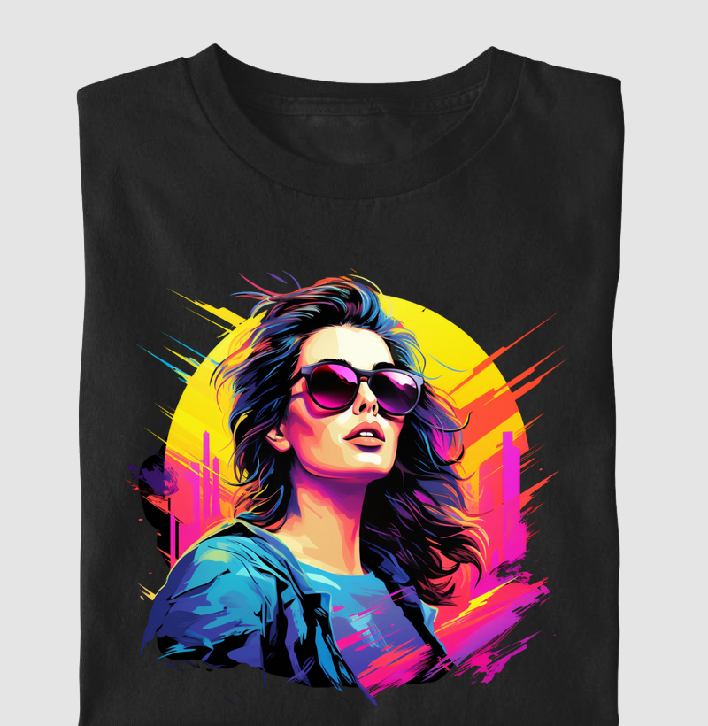 Camiseta Neon Queen
