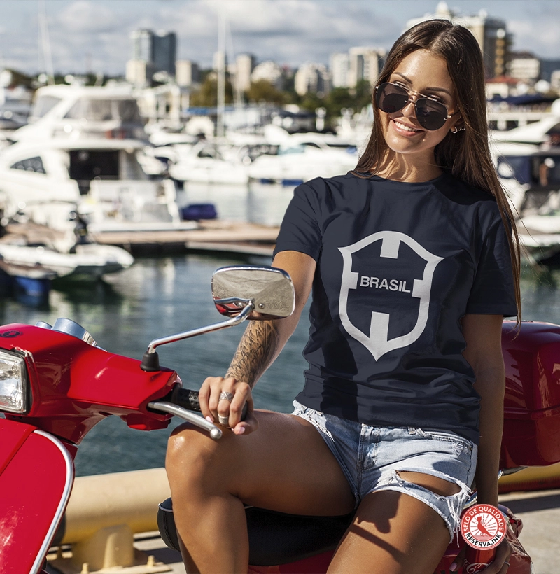 T Shirt Unissex e Baby Look Brasil Cinza