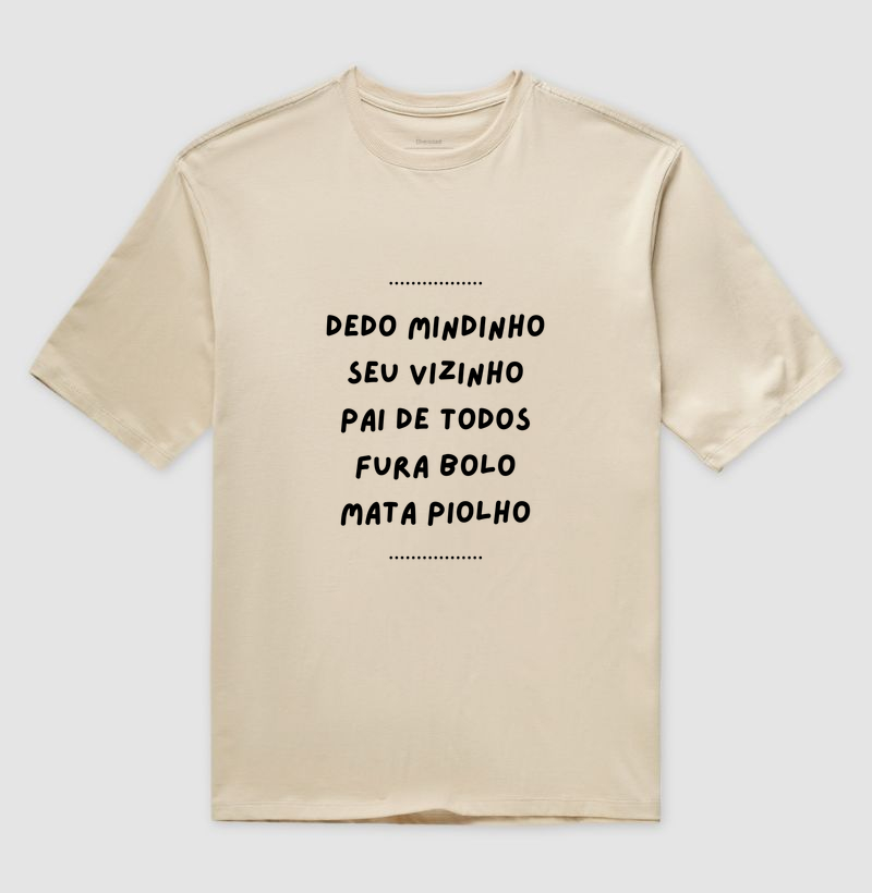 Práxis Camiseta Oversized Dedo Mindinho