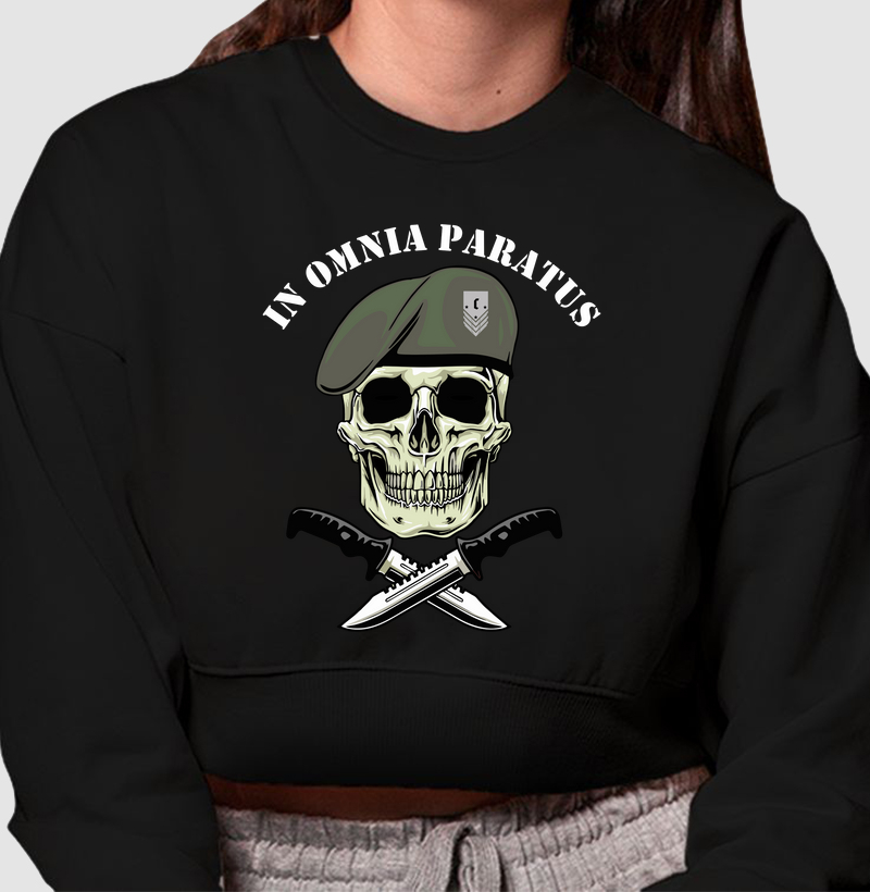 IN OMNIA PARATUS/ Cropped Moletom