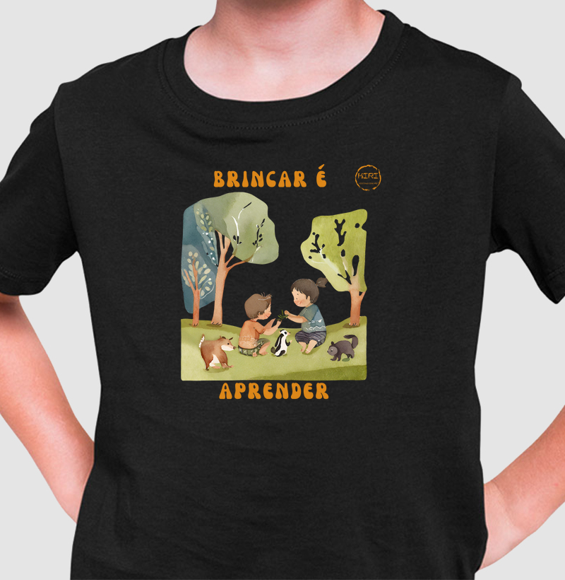Camiseta infantil KIRI - Brincar é Aprender