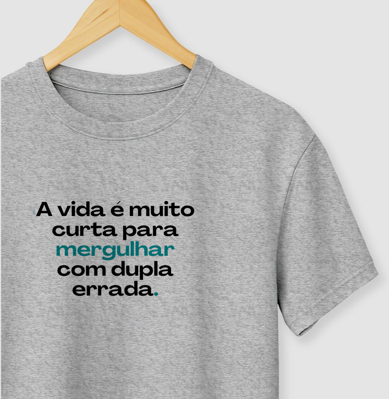 A Vida é Muito Curta