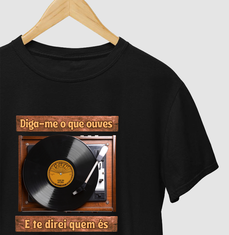 DIGA-ME O QUE OUVES