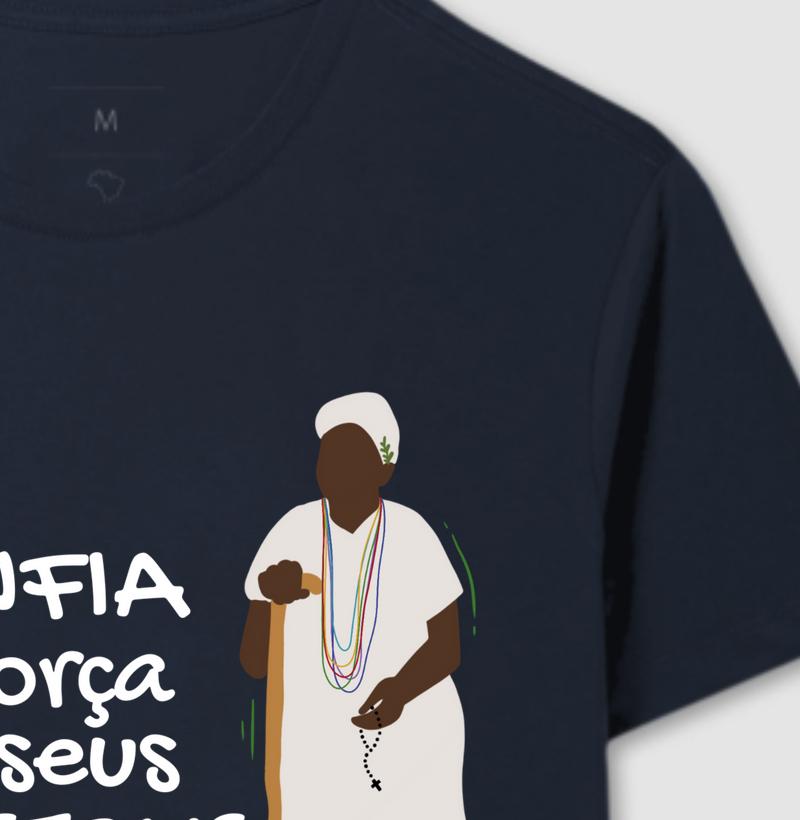 Camiseta "Ancestralidade" – Sabedoria que atravessa gerações.