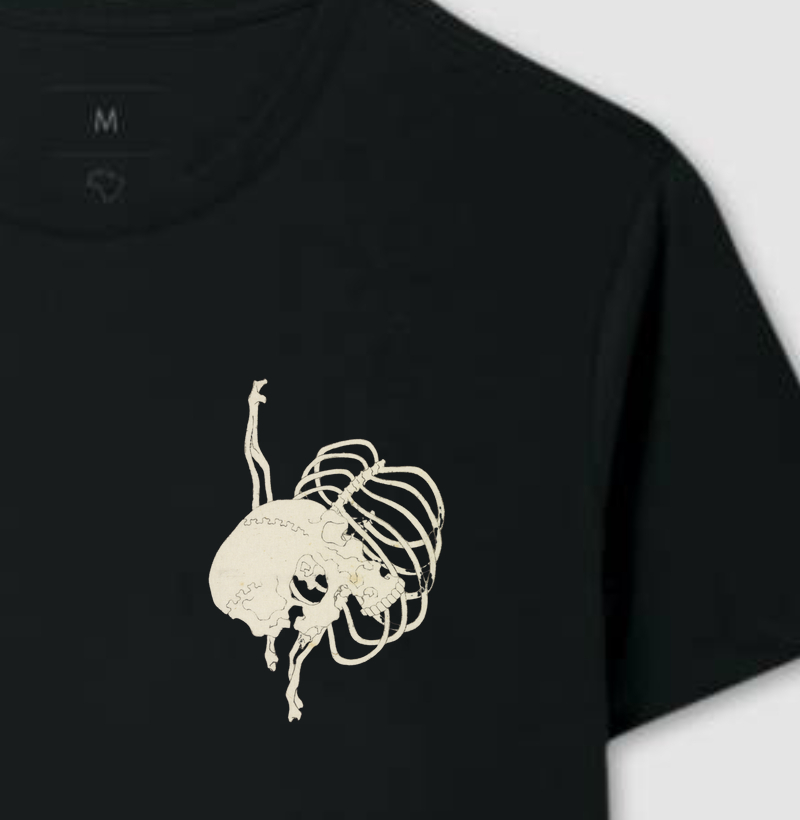 Crânio e Caixa Torácica – Katsushika Hokusai (1830)