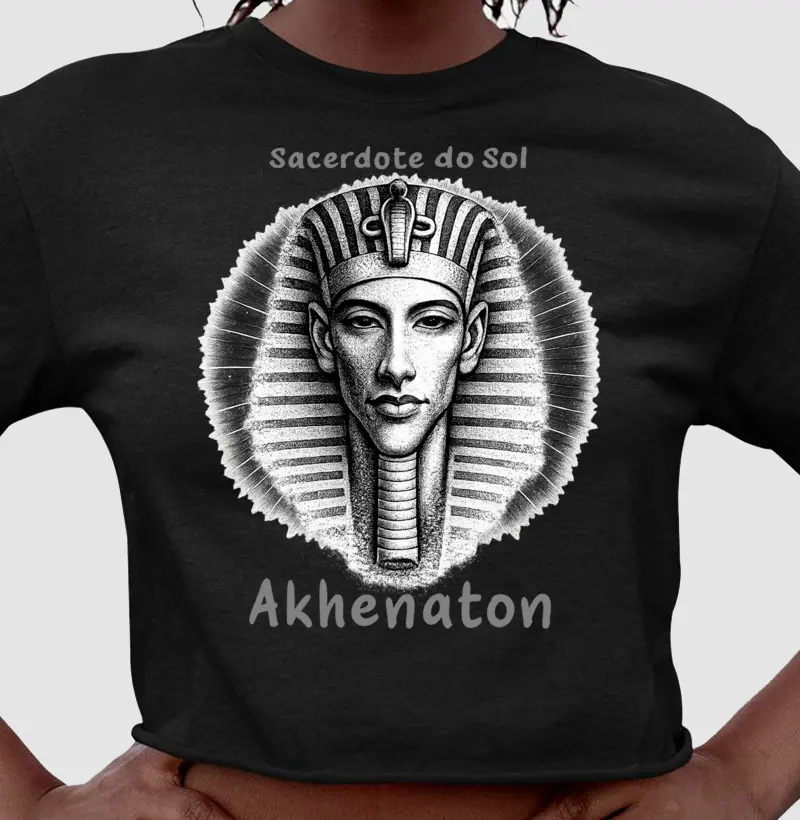 Akhenaton • Sacerdote do Sol (cropped)