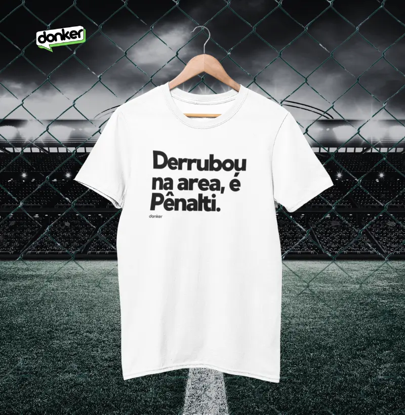 Derrubou na area...