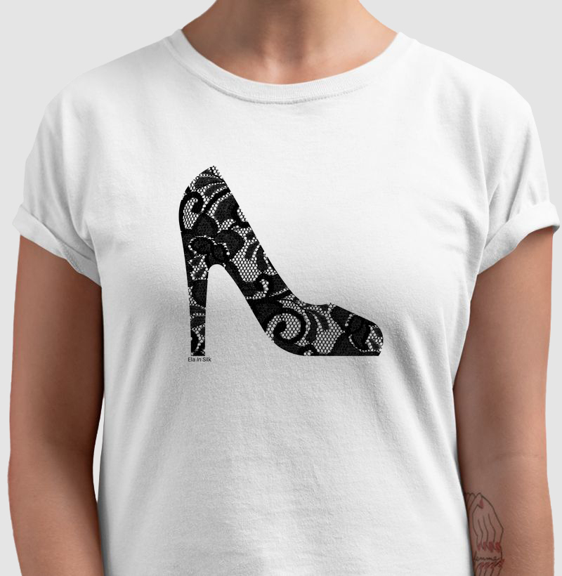 Scarpin renda fake preta