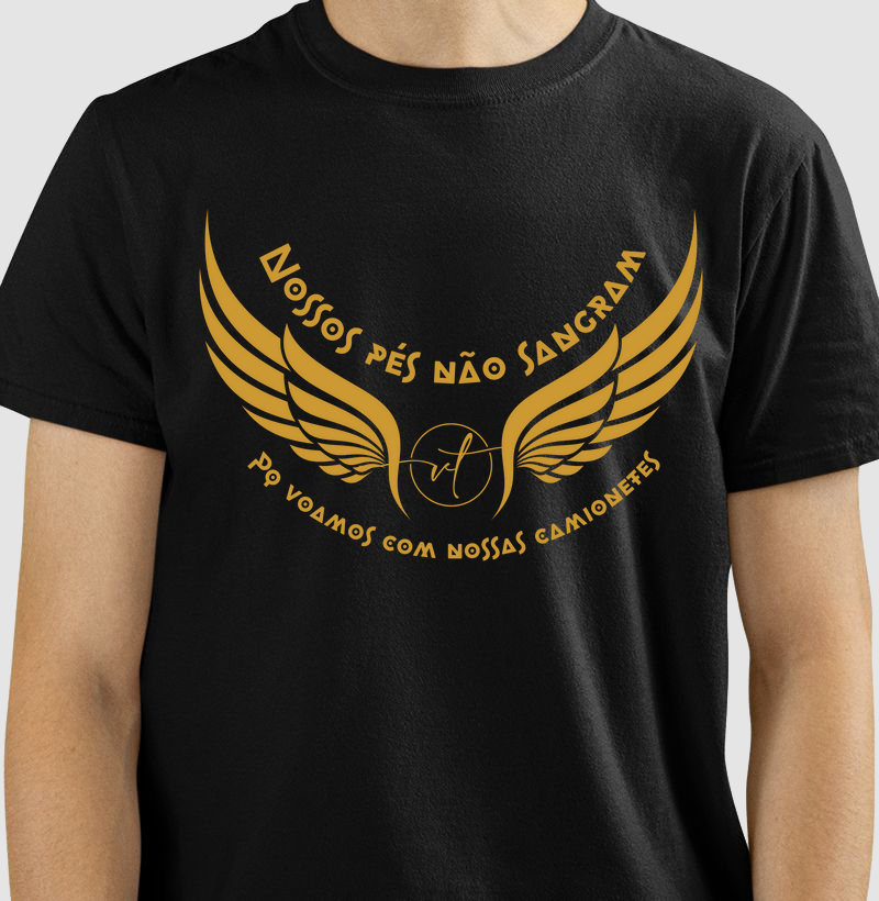 PÉS & ASAS. T-SHIRT Black Rom - Coleção Travel Vitcig