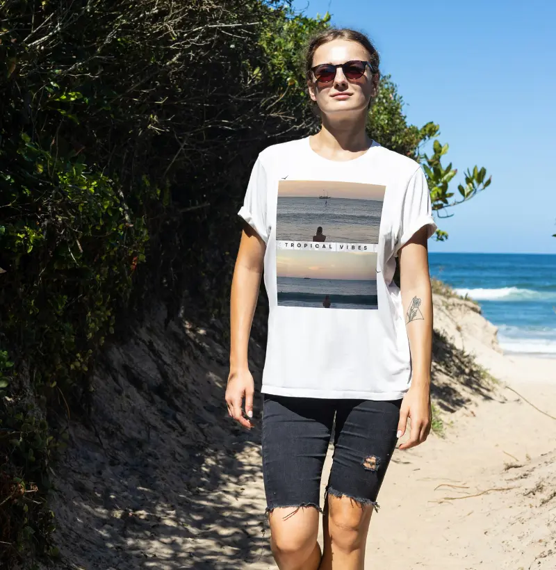 CAMISETA TROPICAL VIBES