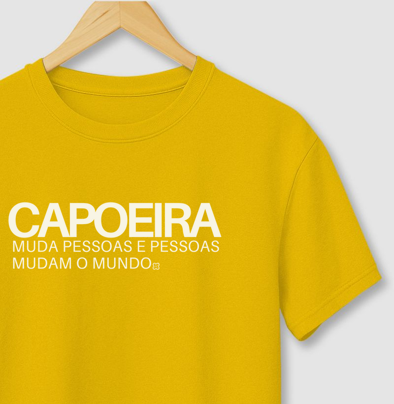 Capoeira muda pessoas