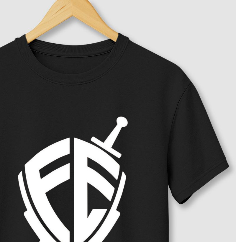 Camiseta Fé em Escudo 