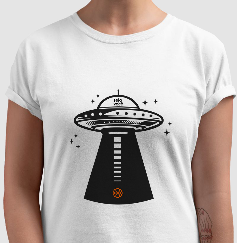 Camiseta Nave