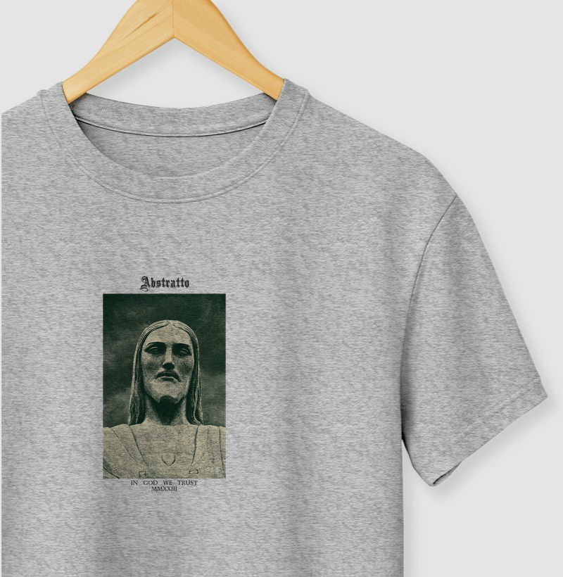 Camiseta IN GOD WE TRUST