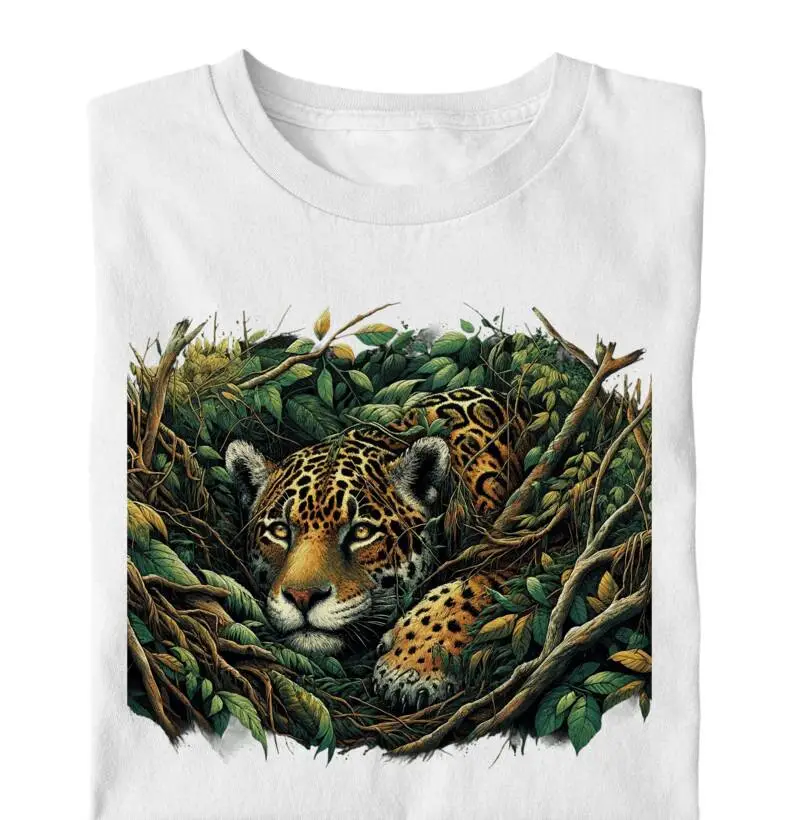 Onça Pintada camuflada