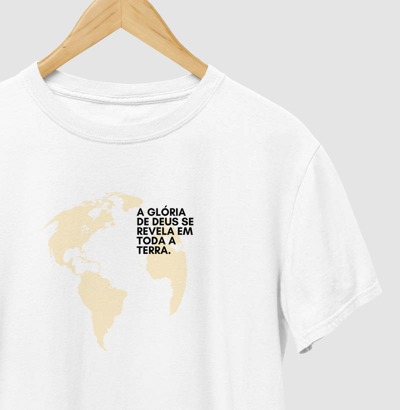 Camiseta A Glória de Deus em Toda Terra Illustration