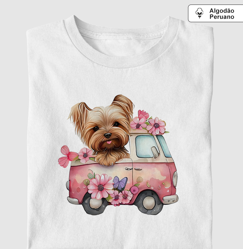 Cãozinho passeando de Kombi (VET)