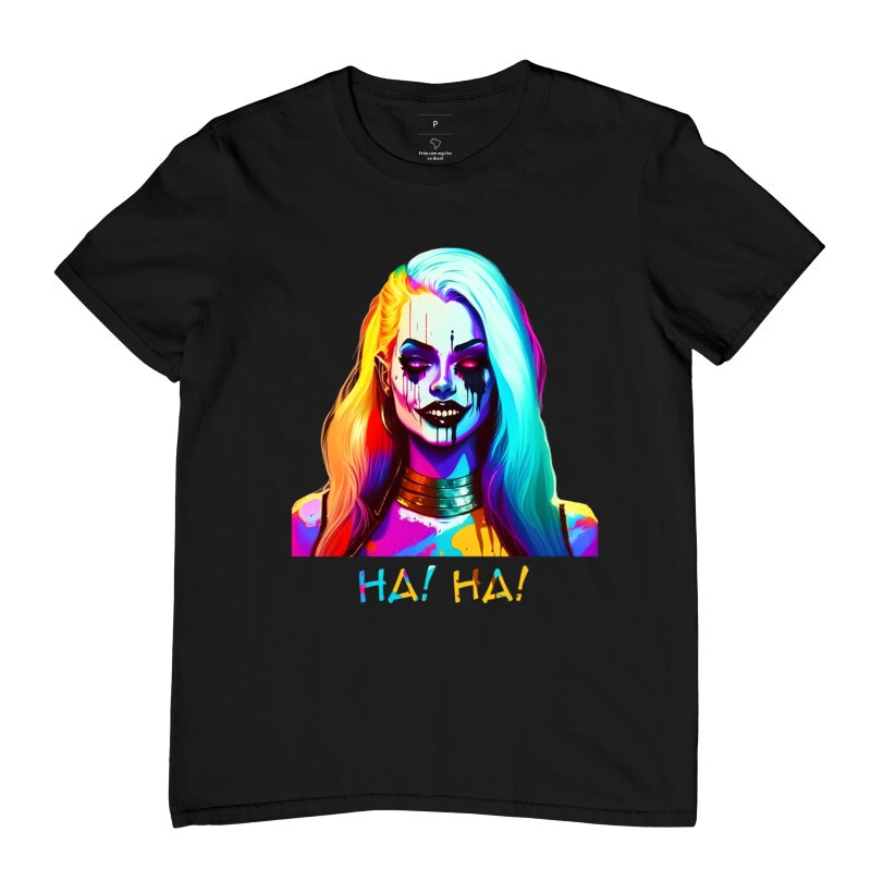Camiseta com Uma linda jovem fantasiada para o Halloween.