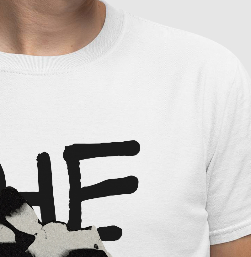 Camiseta - SHE IS ART