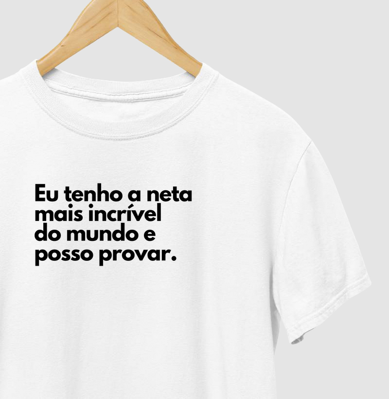 Eu tenho a neta mais incrível do mundo e posso provar. (kit: e posso provar)