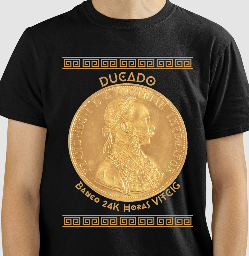 DUCADO. T-SHIRT Black Rom - Coleção THE POWER OF SUNACAI