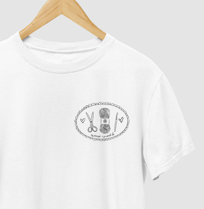 T shirt amo crochê