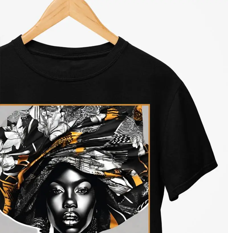 Camiseta Reserva Ink - Mulher Afro com Arranjo de Turbante