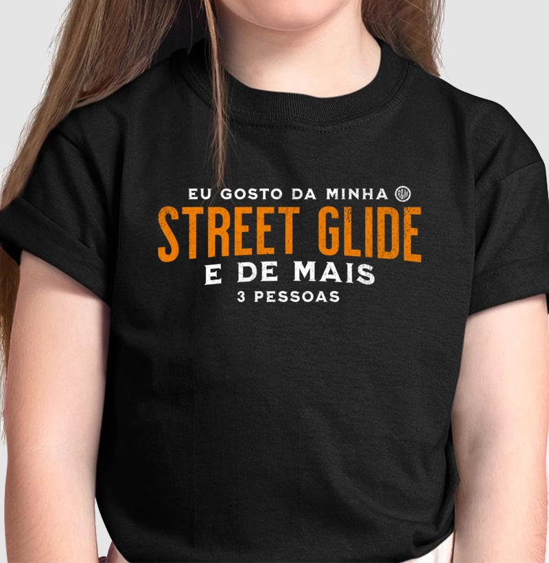eu gosto da minha Street Glide e de mais 3 pessoas