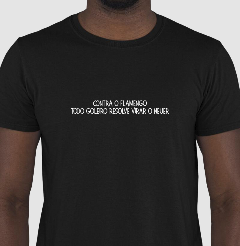 Contra o Flamengo o goleiro vira Neuer