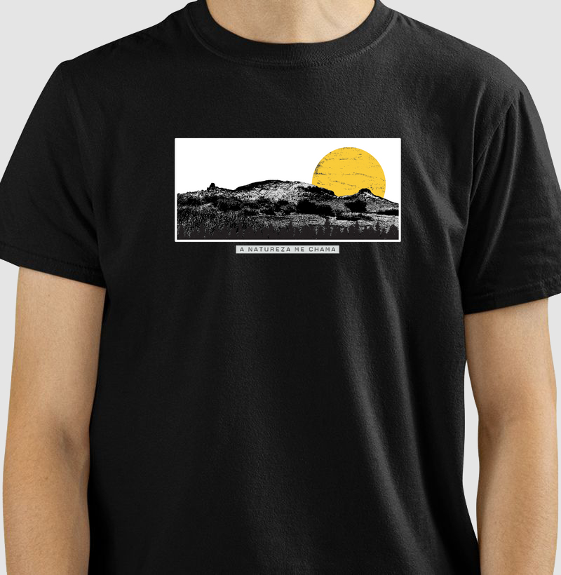 Camiseta A Natureza Me Chama - Oversized