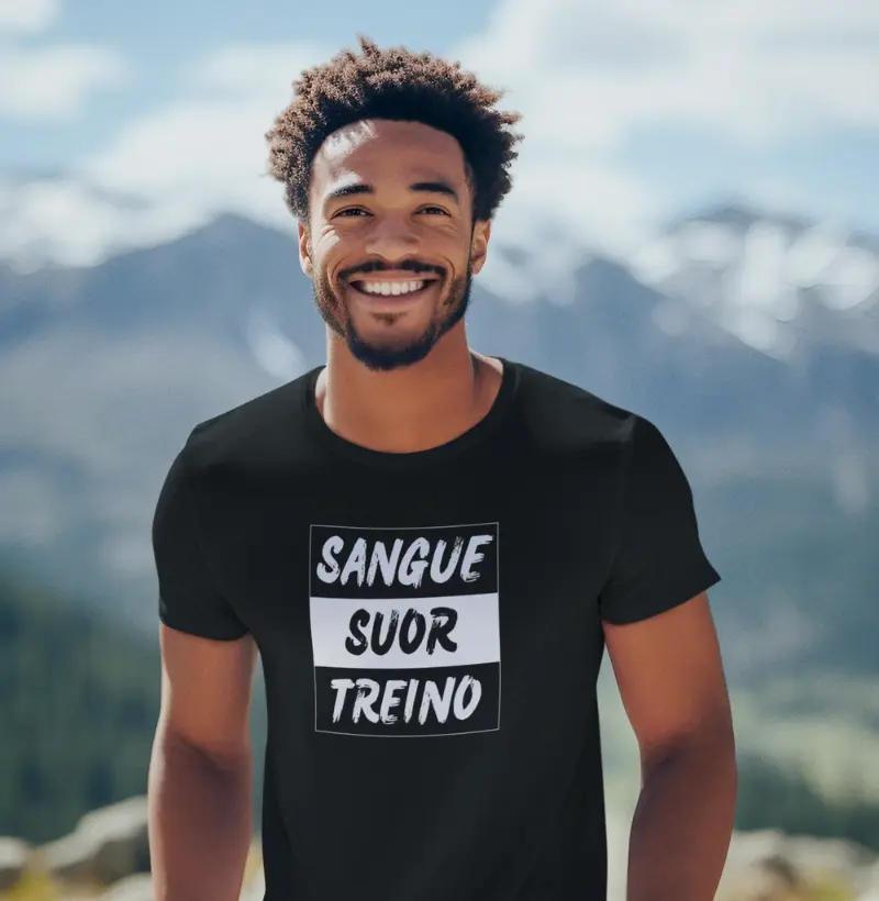 Sangue, Suor e Treino | Camiseta Motivacional de Artes Marciais | Determinação e Força
