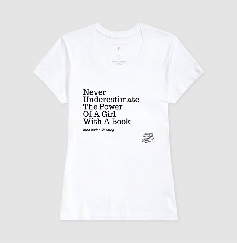Camiseta The power of a girl with a book