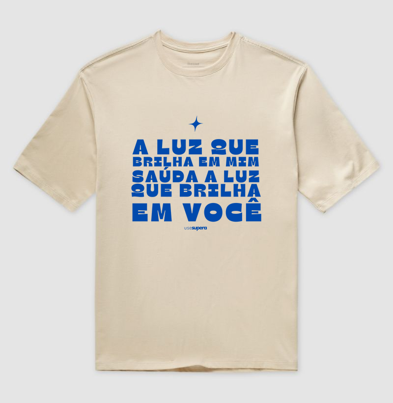 Oversized "A luz que brilha em mim"