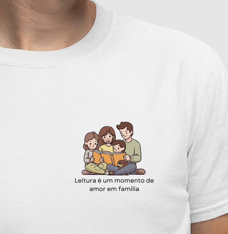 Camiseta | Leitura é um momento de amor em família