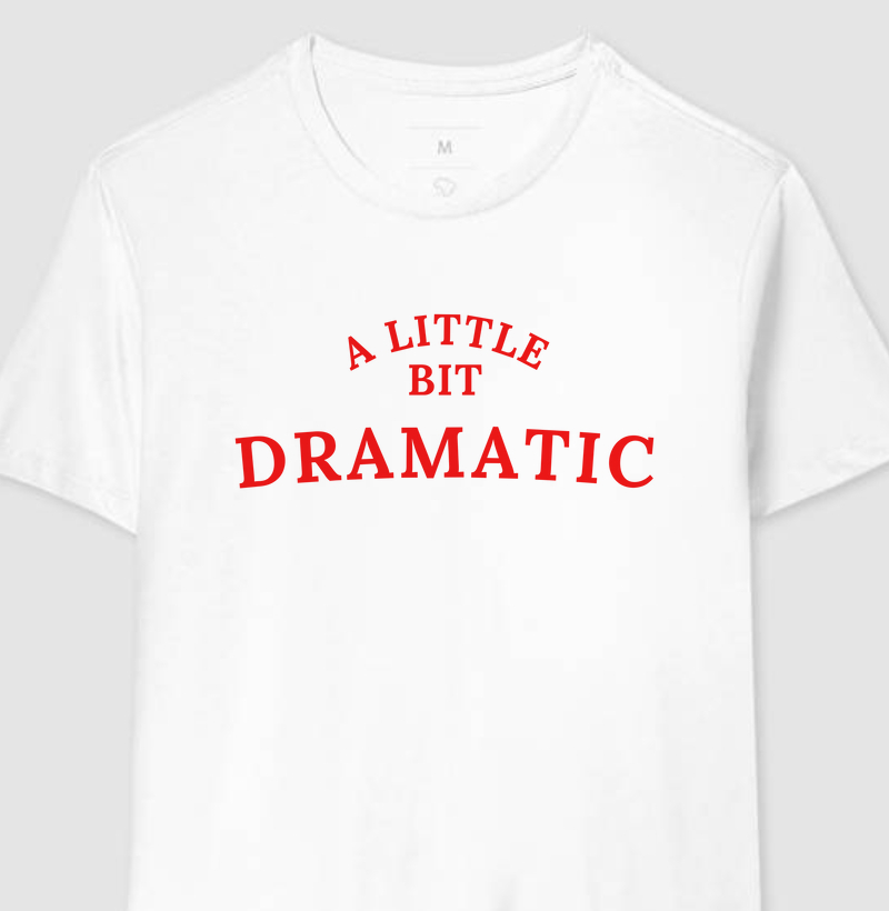 A Little Bit Dramatic – Inspired by Regina George | Meninas Malvadas